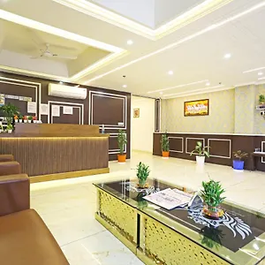 4* Hotel Decent - Delhi Airport