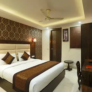 Hotel Red Velvet Suites At Delhi Airport, New Delhi